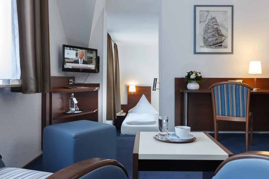 Hotel Seeschwalbe Cuxhaven Extérieur photo